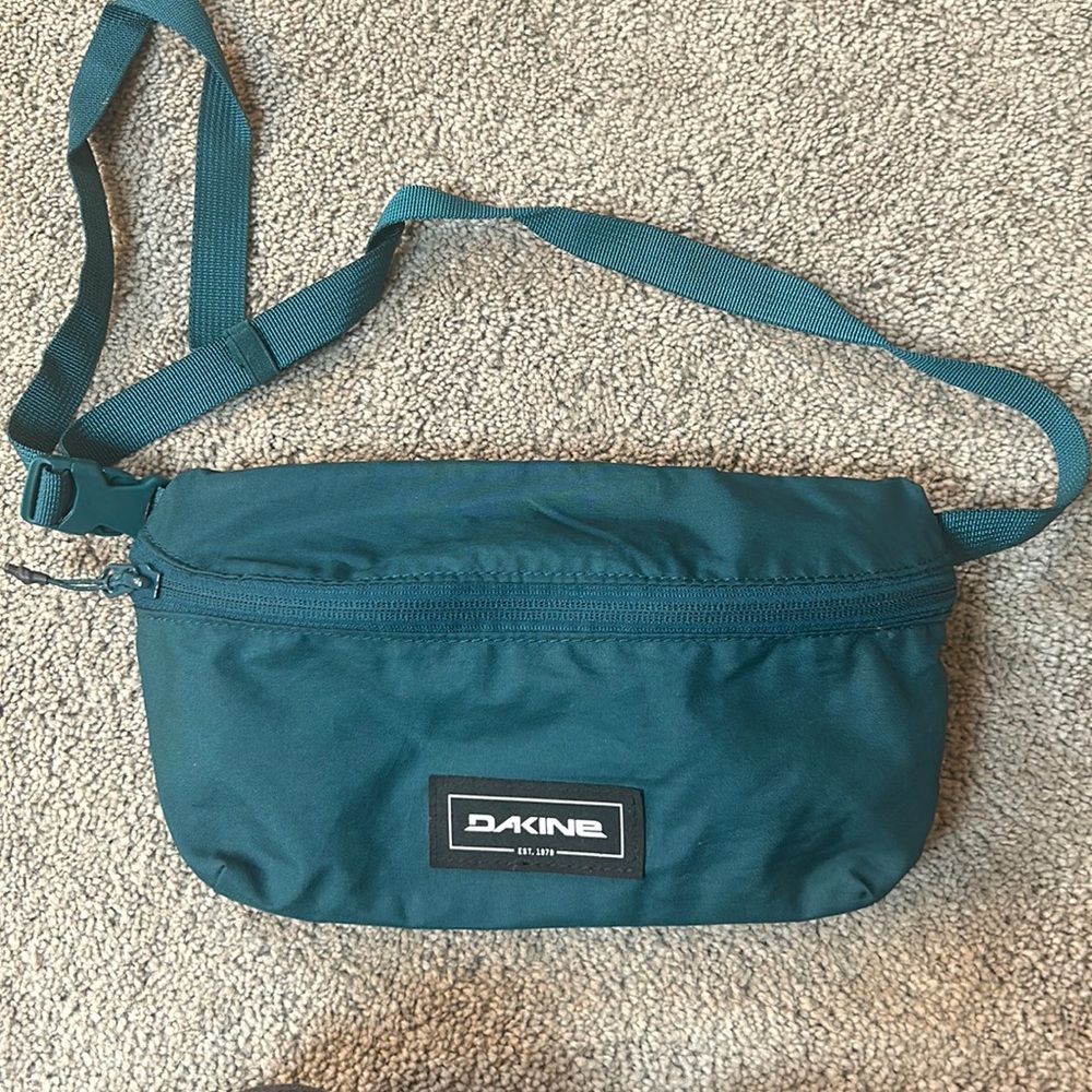 Dakine Fanny Pack
